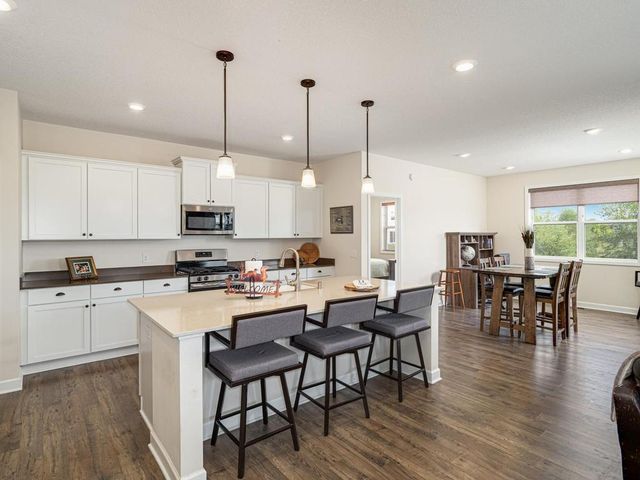 11516 Brookview Drive, Maple Grove, MN 55311