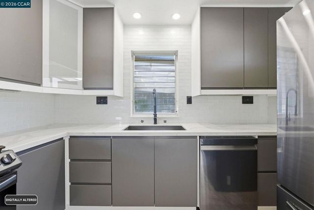844 Mclaughlin St, Richmond, CA 94805
