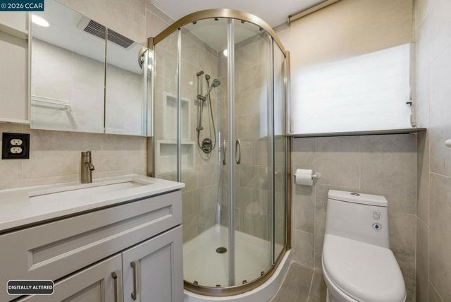 844 Mclaughlin St, Richmond, CA 94805