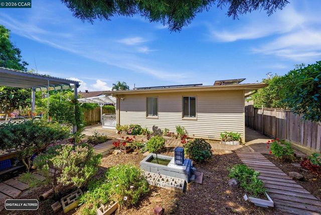 844 Mclaughlin St, Richmond, CA 94805
