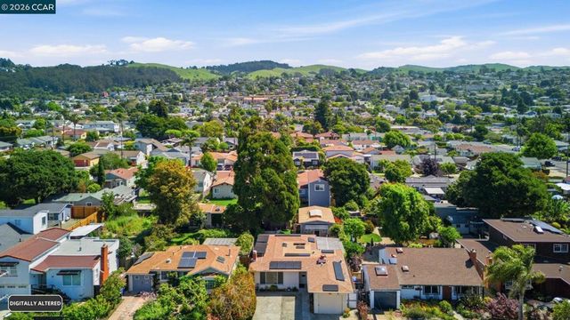 844 Mclaughlin St, Richmond, CA 94805