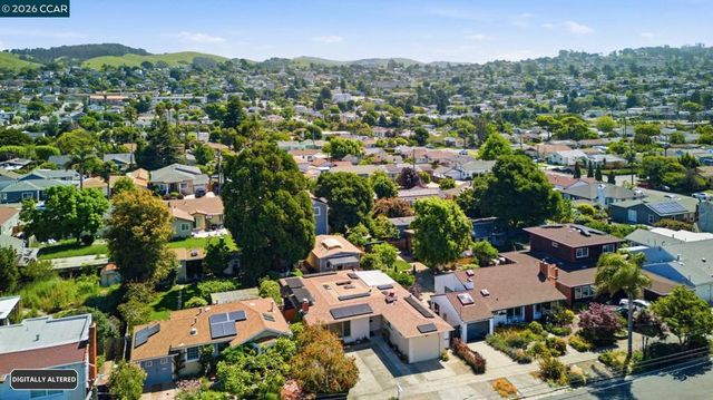 844 Mclaughlin St, Richmond, CA 94805