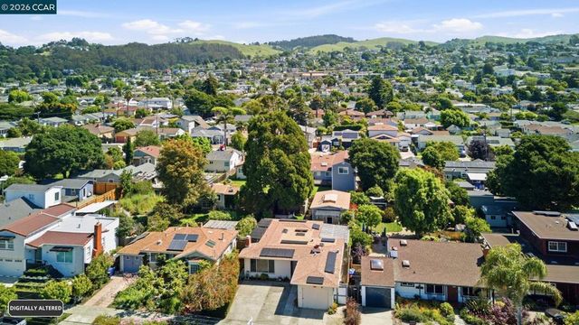 844 Mclaughlin St, Richmond, CA 94805
