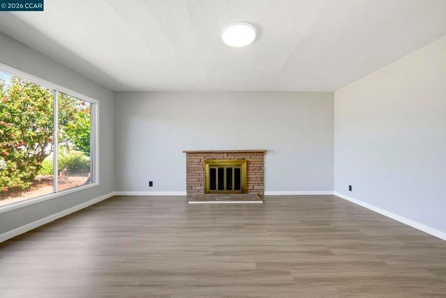 844 Mclaughlin St, Richmond, CA 94805
