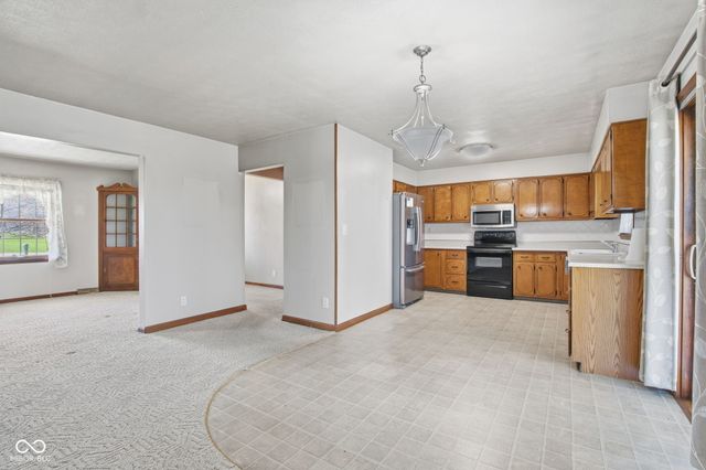 494 E Keller Hill Road, Mooresville, IN 46158
