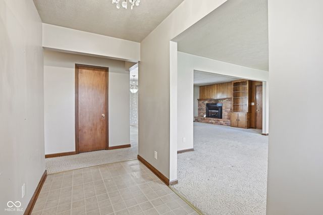 494 E Keller Hill Road, Mooresville, IN 46158