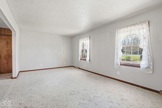 494 E Keller Hill Road, Mooresville, IN 46158