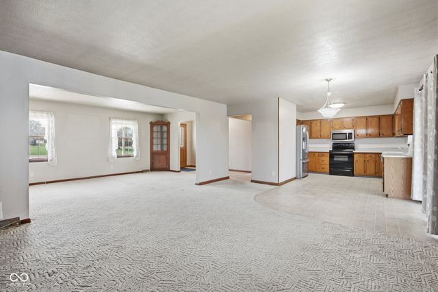 494 E Keller Hill Road, Mooresville, IN 46158