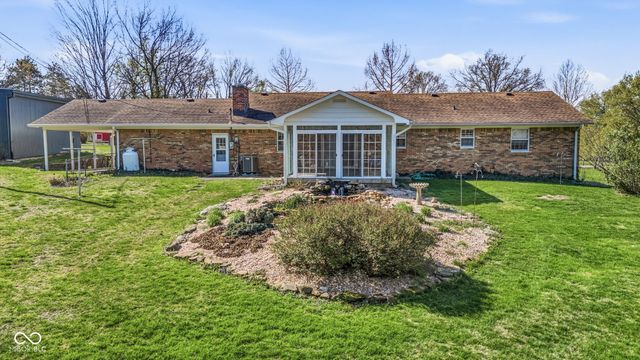 494 E Keller Hill Road, Mooresville, IN 46158
