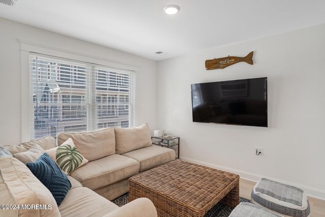 19-21 Cummings Street, Mantoloking, NJ 08738