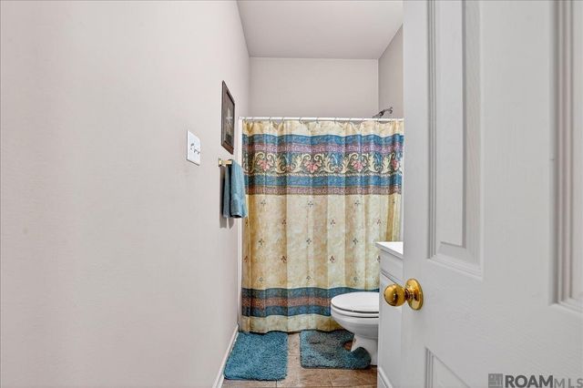 13435 Orleans Dr, Gonzales, LA 70737