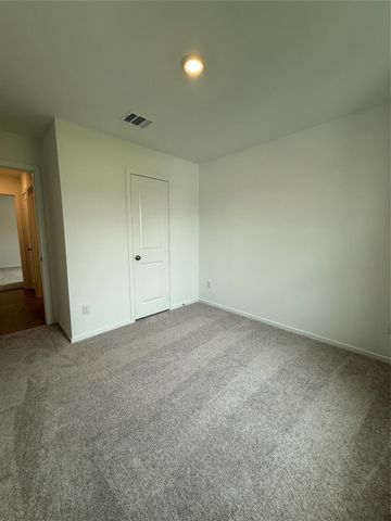 335 Parkin Court, Conroe, TX 77303