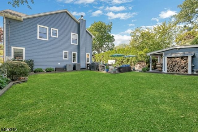1 Fleetwood Ave, Fairfield Twp., NJ 07004