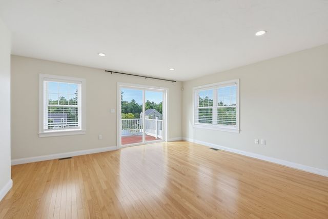 1449 Main St 4, Hanson, MA 02341