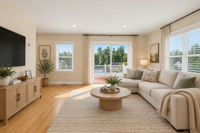 1449 Main St 4, Hanson, MA 02341