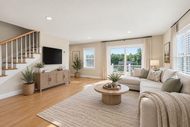 1449 Main St 4, Hanson, MA 02341