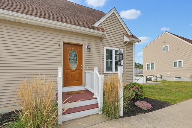 1449 Main St 4, Hanson, MA 02341