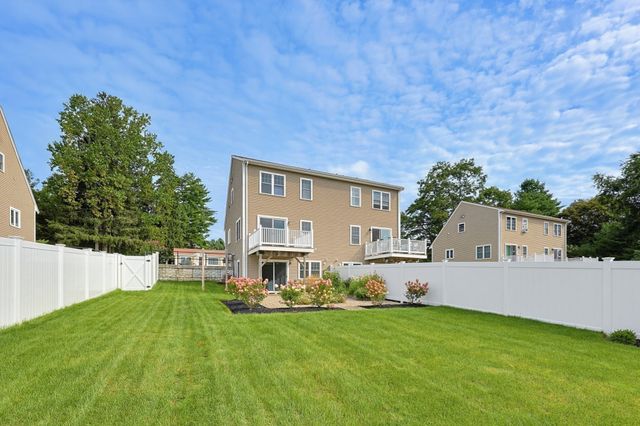 1449 Main St 4, Hanson, MA 02341