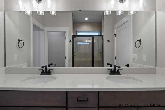 4124 SAGE RD, Cheyenne, WY 82001