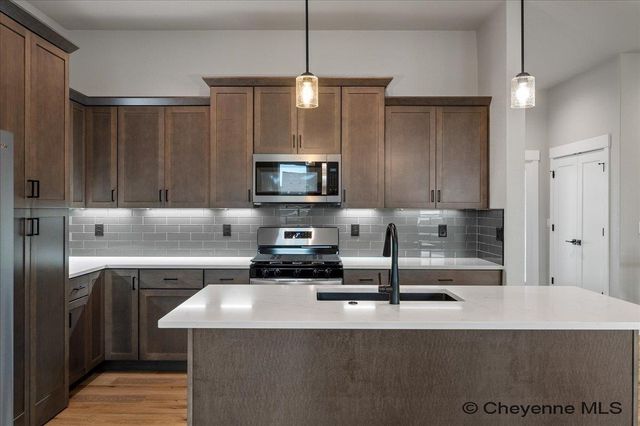 4124 SAGE RD, Cheyenne, WY 82001