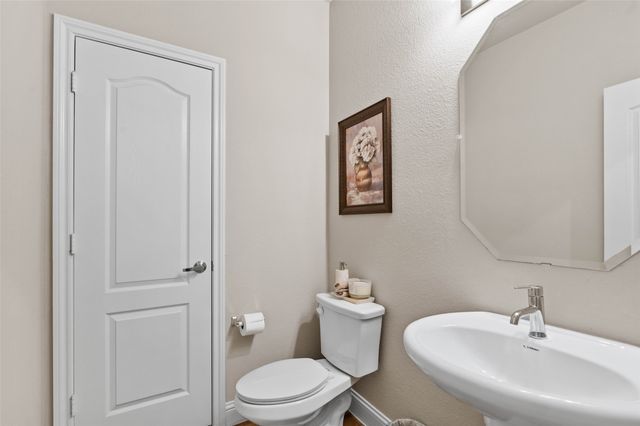 570 Stanton Lane, Lavon, TX 75166