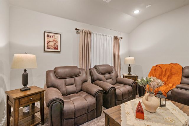 570 Stanton Lane, Lavon, TX 75166