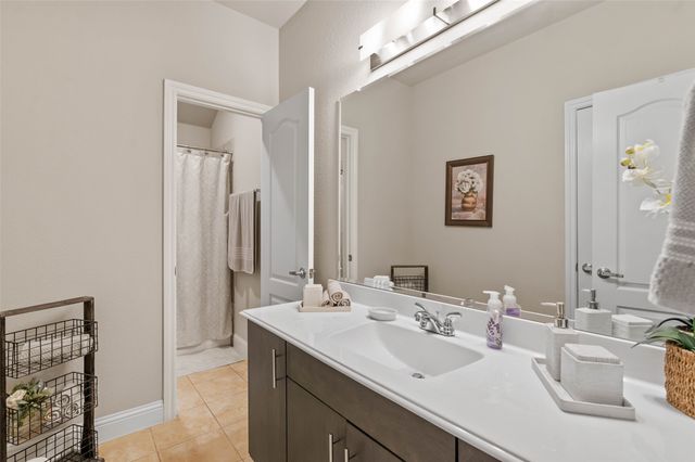 570 Stanton Lane, Lavon, TX 75166