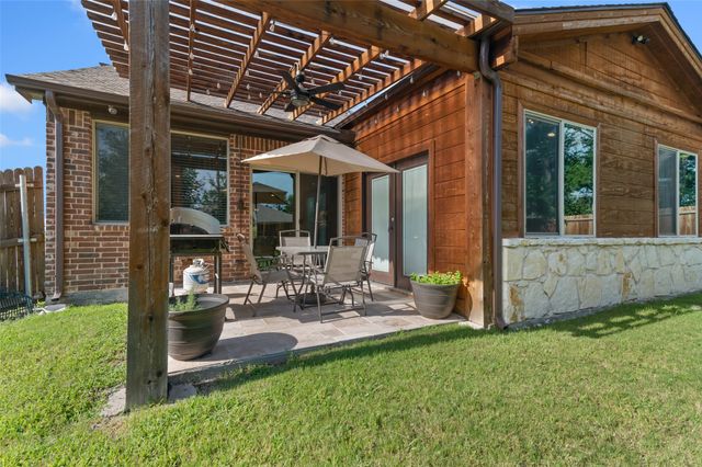 570 Stanton Lane, Lavon, TX 75166