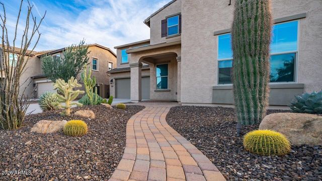 3743 W LAPENNA Drive, New River, AZ 85087