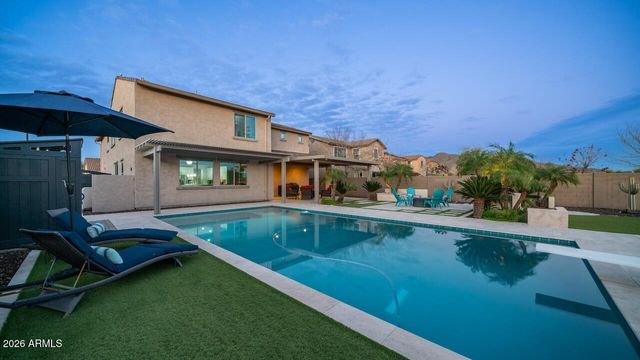 3743 W LAPENNA Drive, New River, AZ 85087