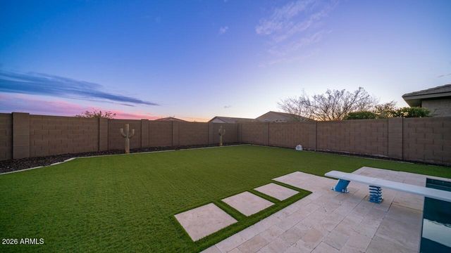 3743 W LAPENNA Drive, New River, AZ 85087