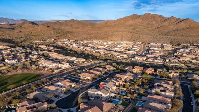 3743 W LAPENNA Drive, New River, AZ 85087