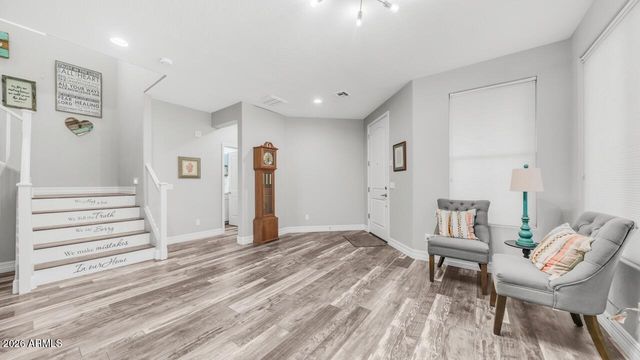 3743 W LAPENNA Drive, New River, AZ 85087