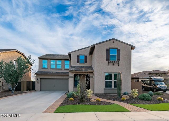 3743 W LAPENNA Drive, New River, AZ 85087