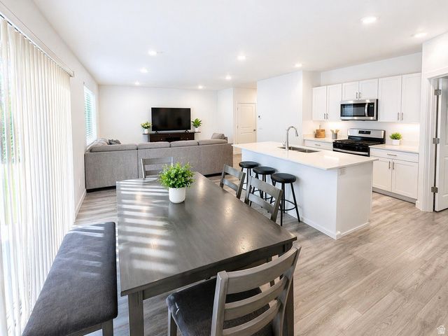 3702 S MINERAL DR, Magna, UT 84044