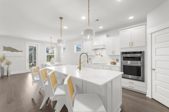 305 Sherrod Park Lane, Summerville, SC 29486