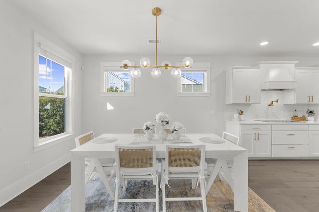 305 Sherrod Park Lane, Summerville, SC 29486