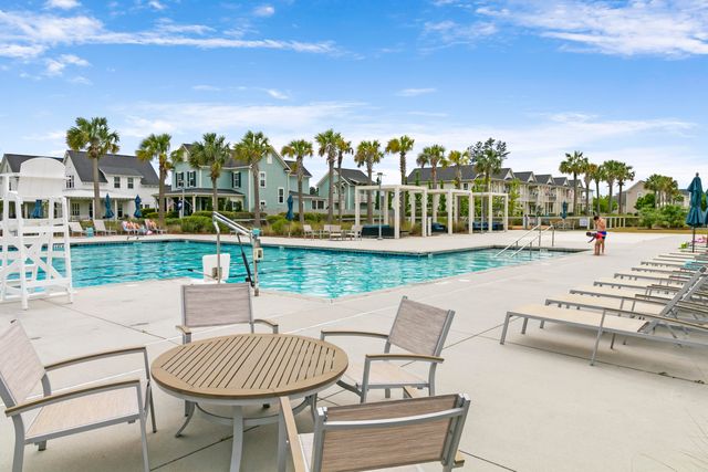 305 Sherrod Park Lane, Summerville, SC 29486