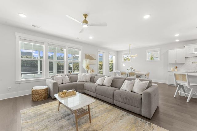 305 Sherrod Park Lane, Summerville, SC 29486