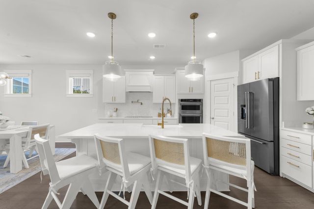 305 Sherrod Park Lane, Summerville, SC 29486