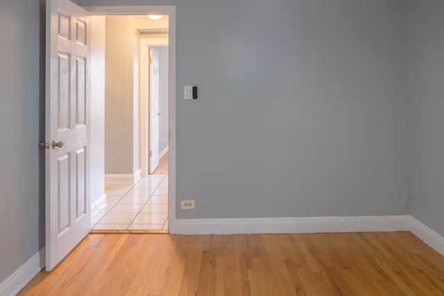 5445 W 64th Street 2, Chicago, IL 60638