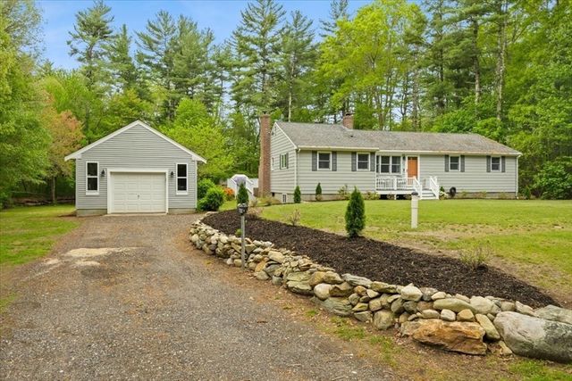 73 Center Street, Plympton, MA 02367