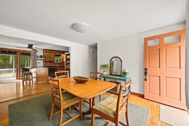 73 Center Street, Plympton, MA 02367