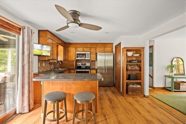 73 Center Street, Plympton, MA 02367
