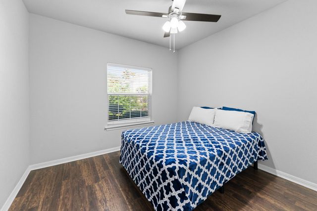 1025 Pearson Street, Irving, TX 75061