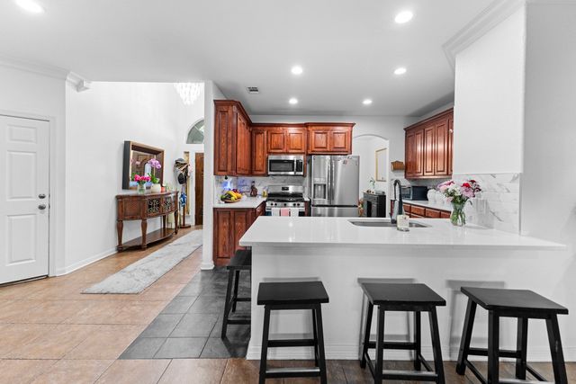 1025 Pearson Street, Irving, TX 75061