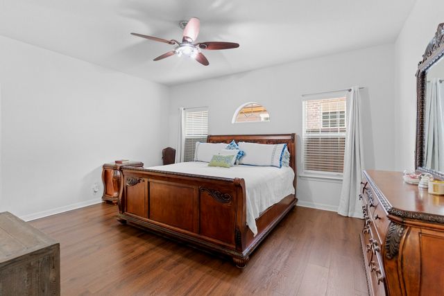 1025 Pearson Street, Irving, TX 75061