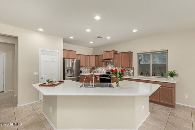 6502 W DESERT BLOSSOM Way, Florence, AZ 85132