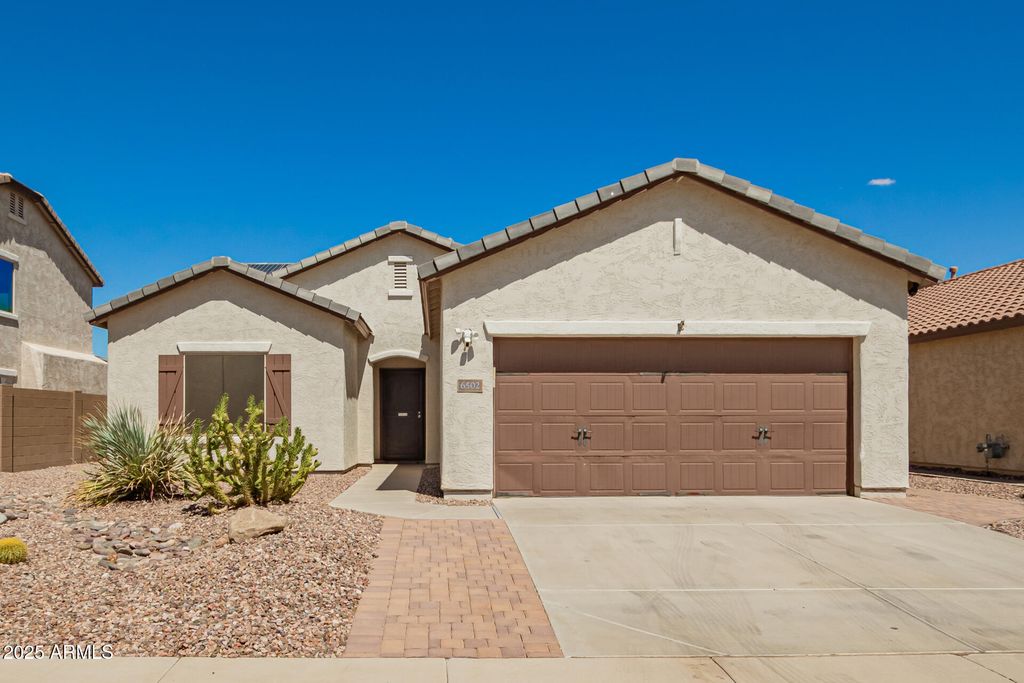 6502 W DESERT BLOSSOM Way, Florence, AZ 85132