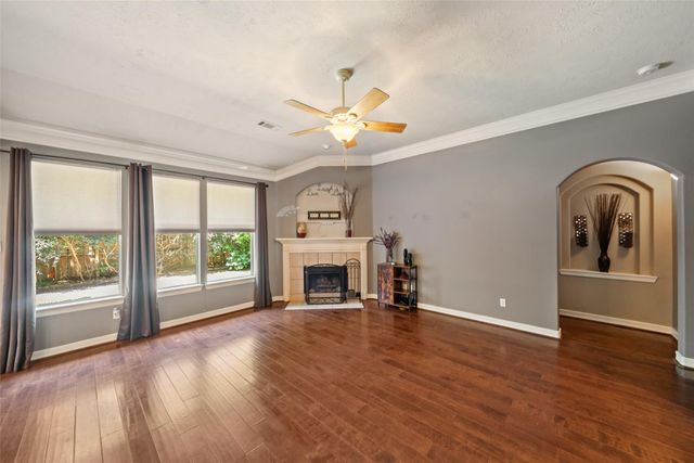13322 Enchanted Way Drive, Montgomery, TX 77356